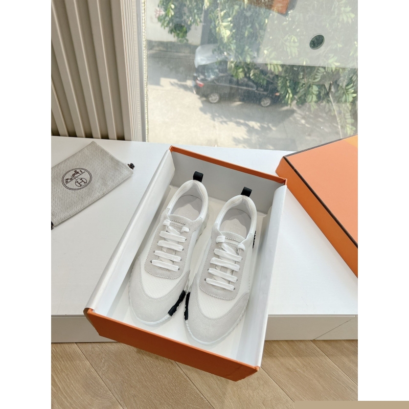 H**mes sneakers